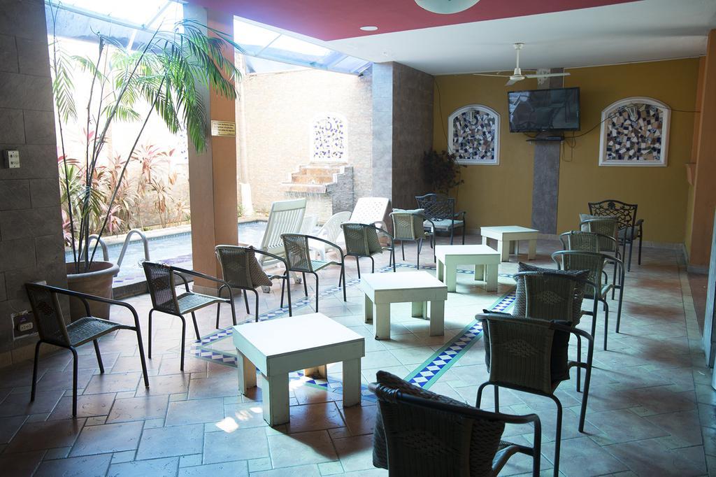 Tropical Inn Hotel Guayaquil Bagian luar foto