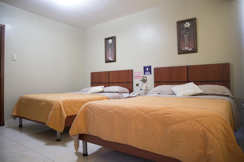 Tropical Inn Hotel Guayaquil Bagian luar foto