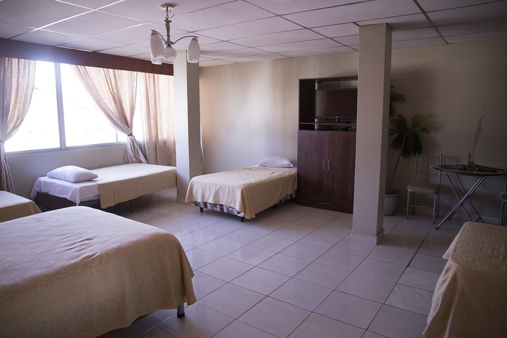 Tropical Inn Hotel Guayaquil Bagian luar foto